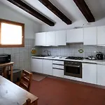 בית נופש Casa Lunia *