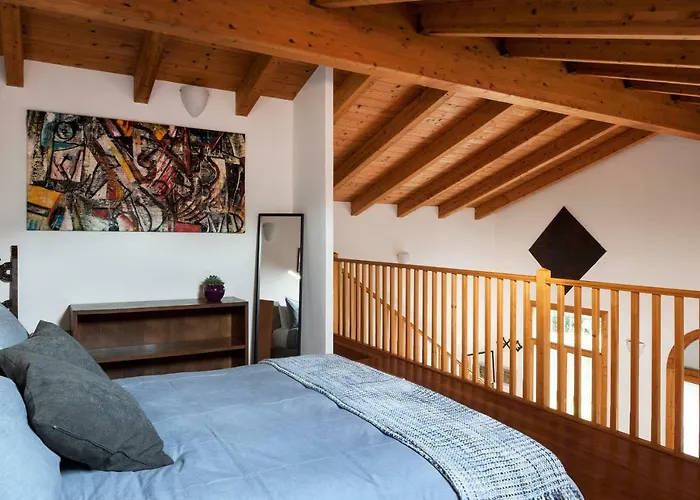 Semesterbostad Casa Lunia